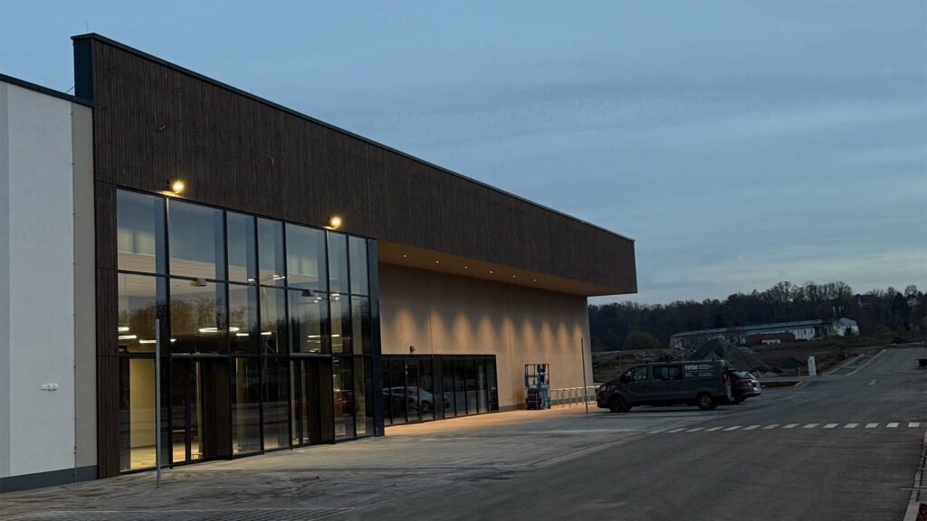 FMZ Edeka in Meißen - Electrical installations, complete installation of lighting systems and emergency lighting, EDV / BMA / MSR / SAA